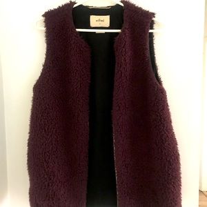 Wilfred maroon fuzzy vest